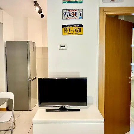 Triumph Tower Politecnico アパート